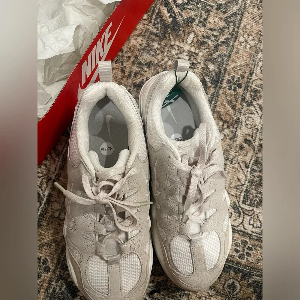 NWT Nike Tech Hera - Women’s 9 - Picture 5 of 7